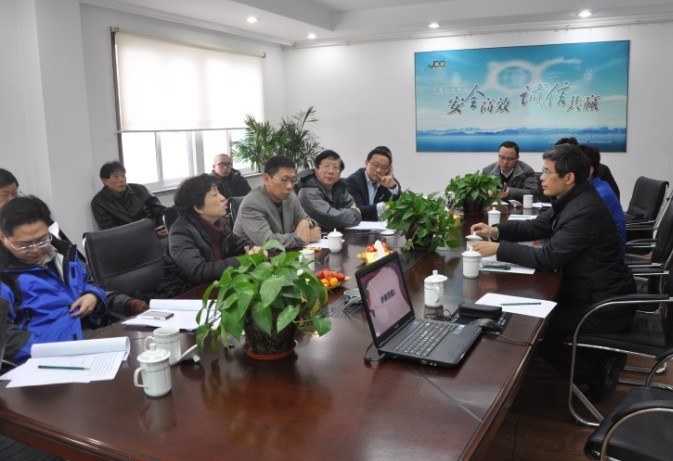 燃气执行副总裁,华东区域总经理纪伟毅一行在集团公司董事长杨大伟